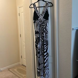 JFW Maxi dress size medium